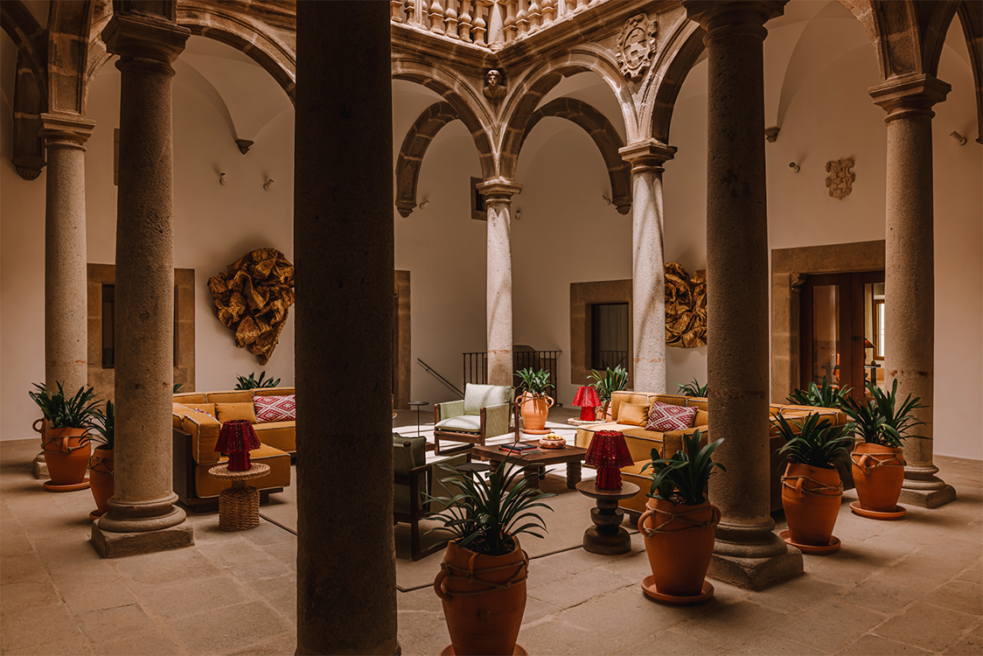 PALACIO DE GODOY CÁCERES, CURIO COLLECTION BY HILTON